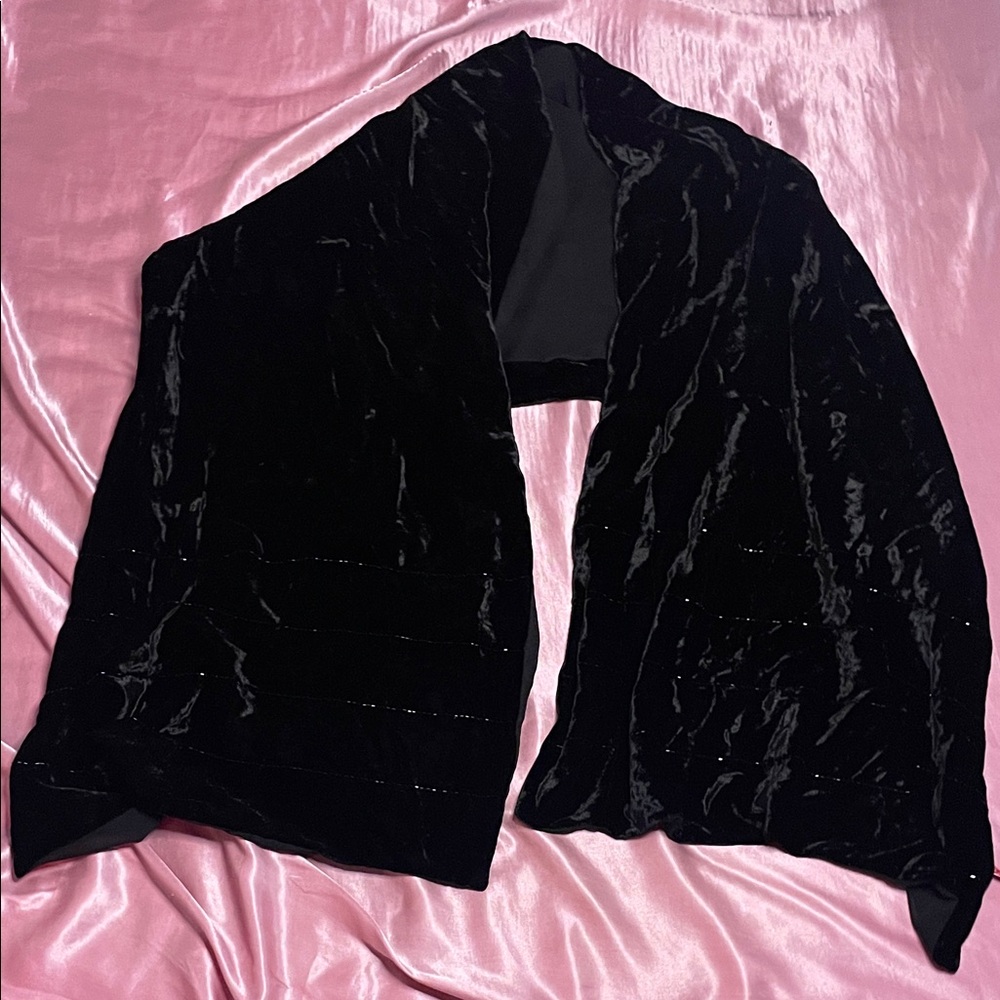Anne Klein Black Velvet Shawl 🖤
